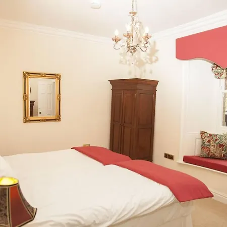 Stunning 8 Beds Country Retreat Nr Richmond Richmond (North Yorkshire)