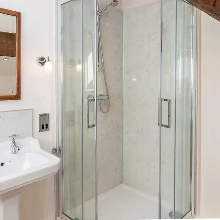 Stunning 8 Beds Country Retreat Nr Richmond Feriehus